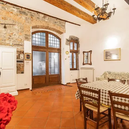 Apartment 025- La Casa Di Esmeralda