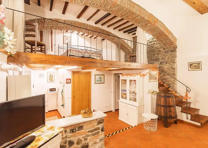 025- La Casa Di Esmeralda Apartment Levanto